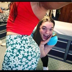 Meet your Posher, Tessa